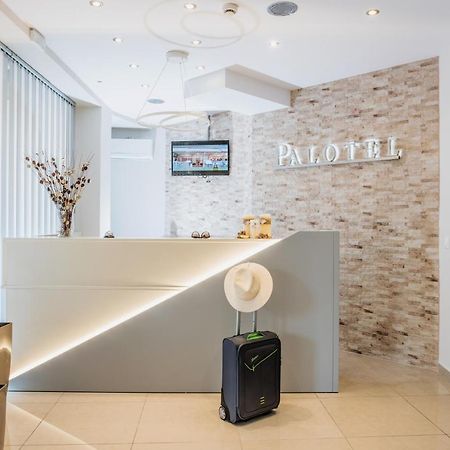 Palotel Design Гувия Екстериор снимка