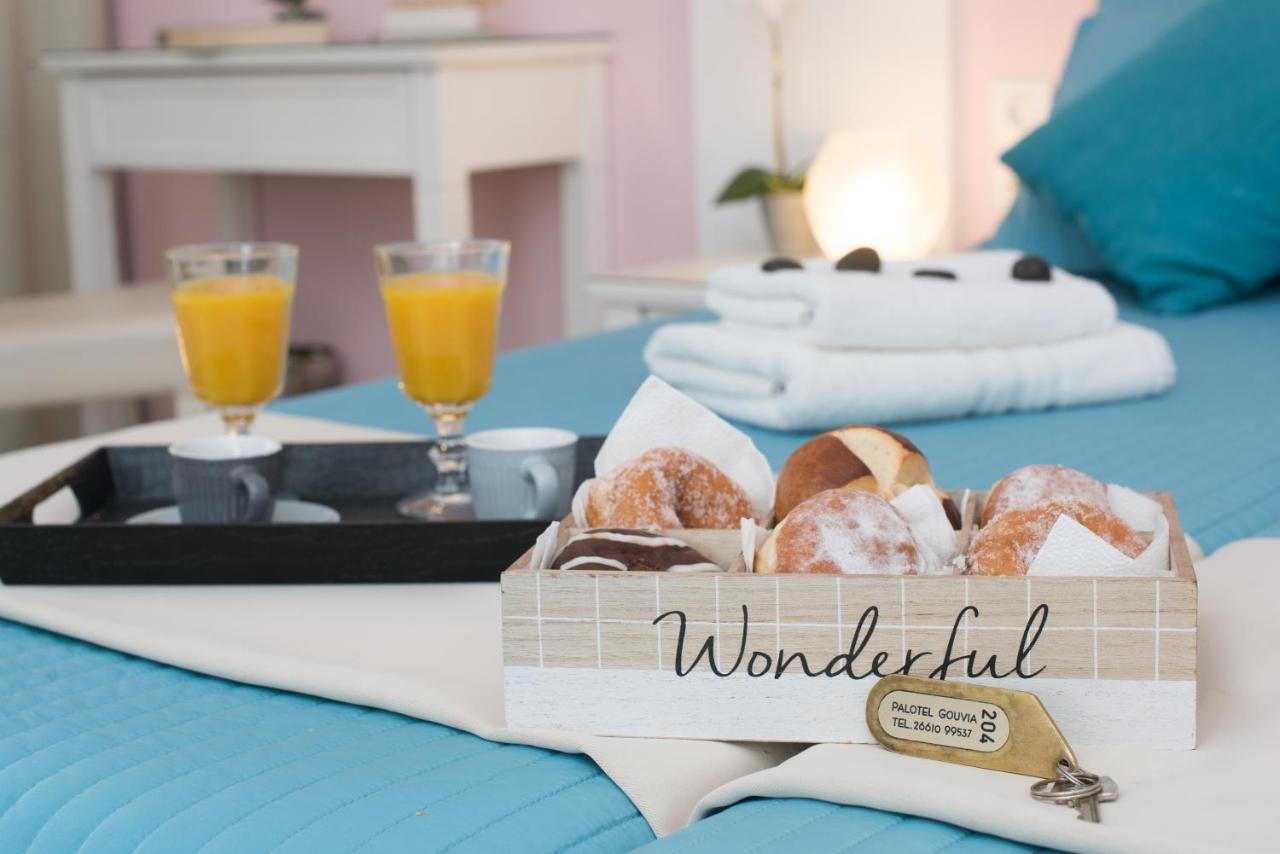 Palotel Design Гувия Екстериор снимка