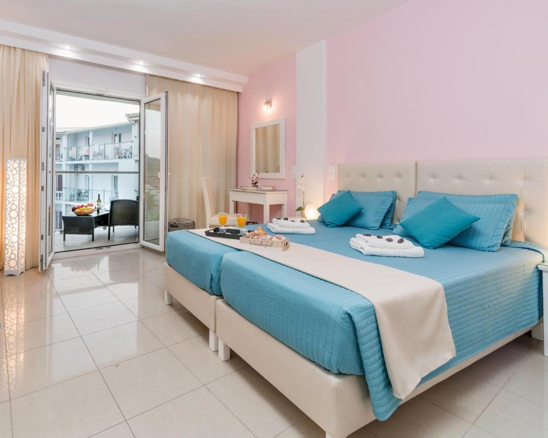 Palotel Design Гувия Екстериор снимка
