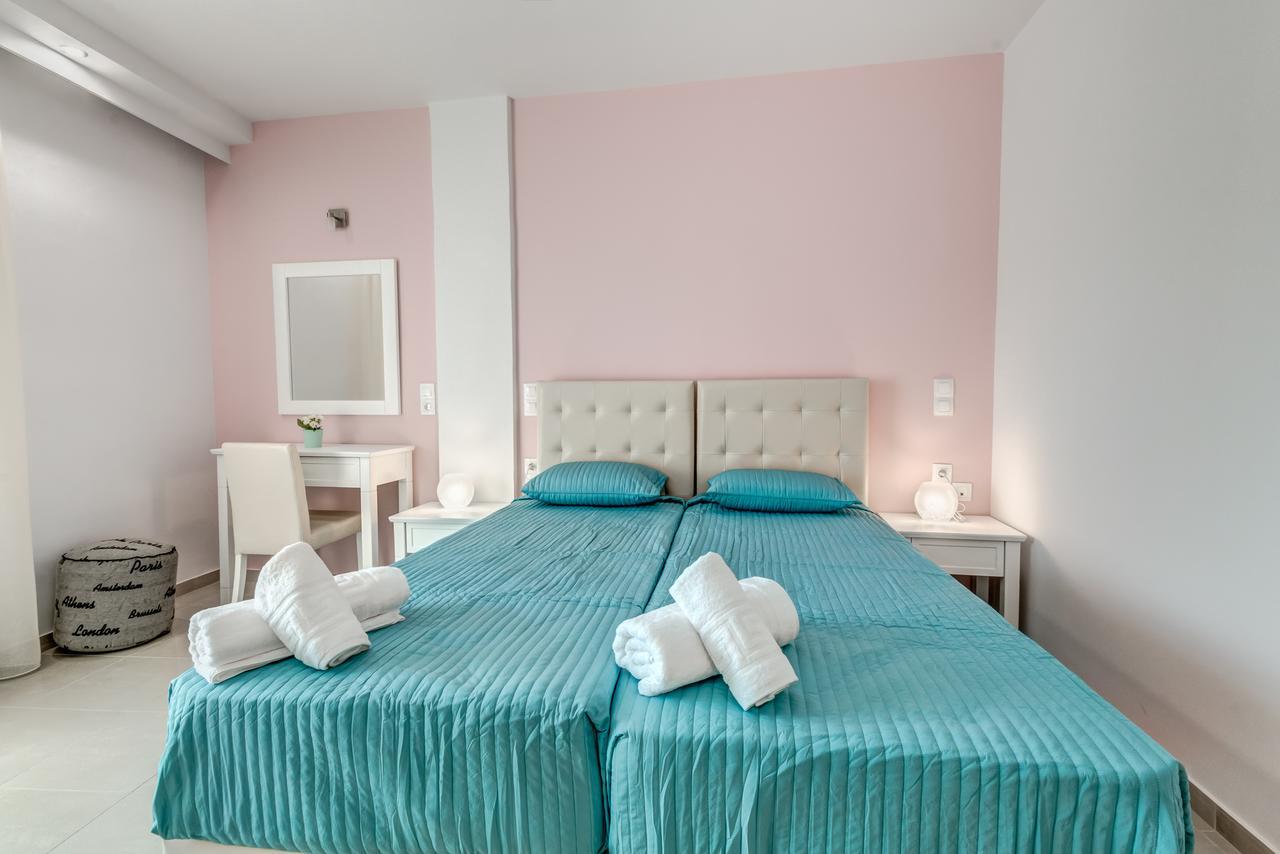 Palotel Design Гувия Екстериор снимка